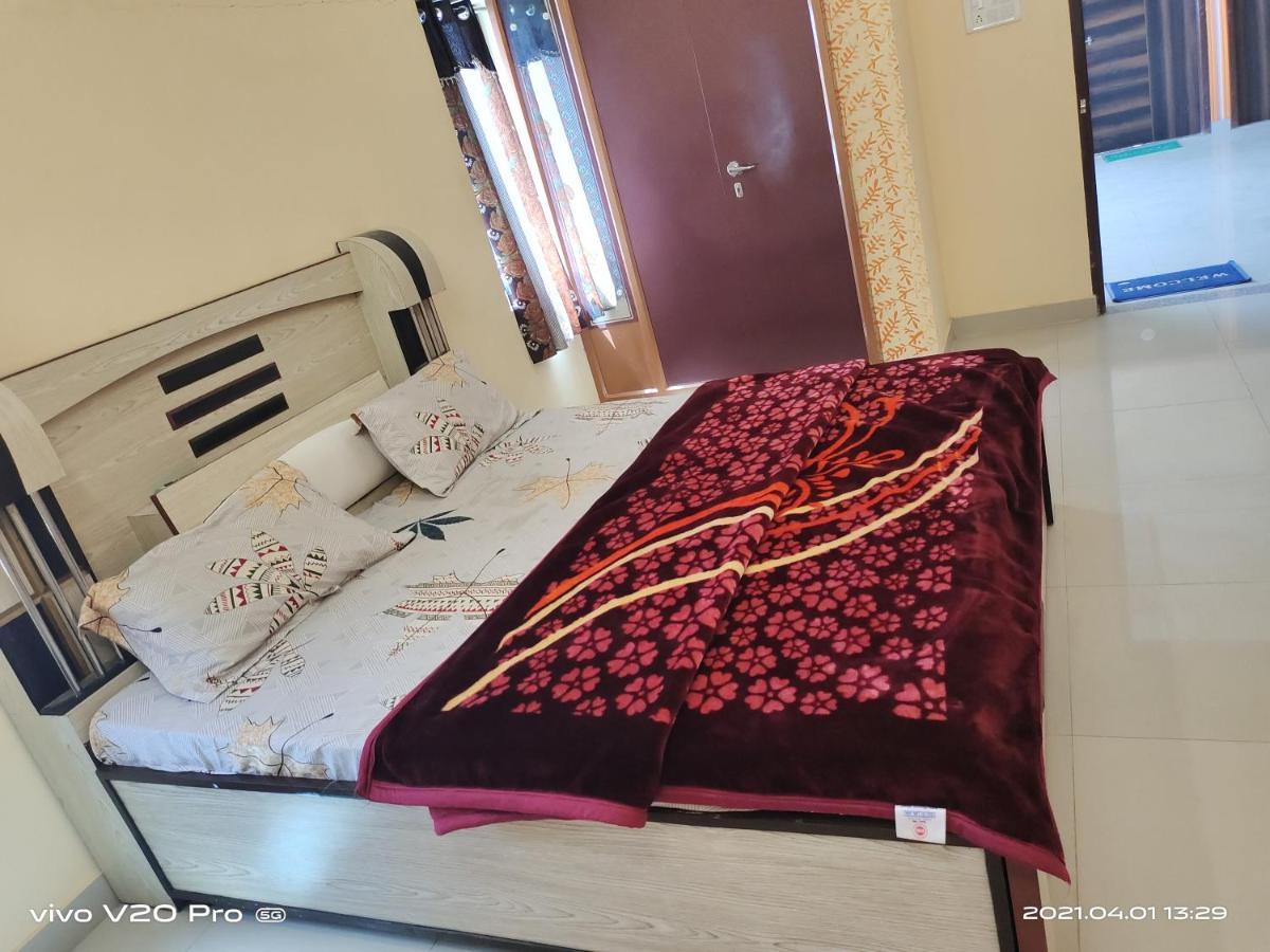 Hotel Purnima Palace Fatehpur  Eksteriør bilde